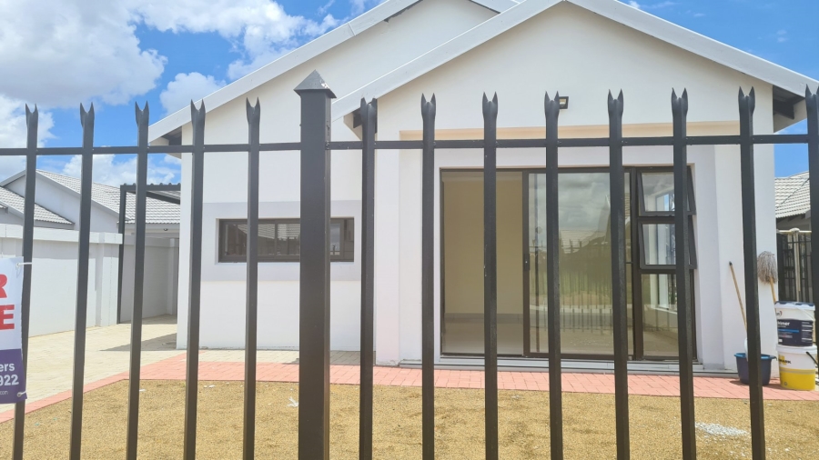 To Let 2 Bedroom Property for Rent in Bloemspruit Free State